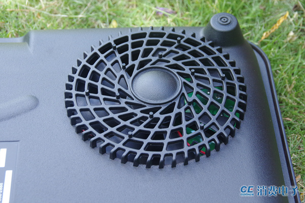 饮食男女独享：蒸炒煎煮样样通视贝STP68电磁炉体验评测