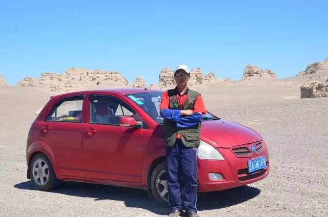 带着老伴穷游,开房车带老伴穷游