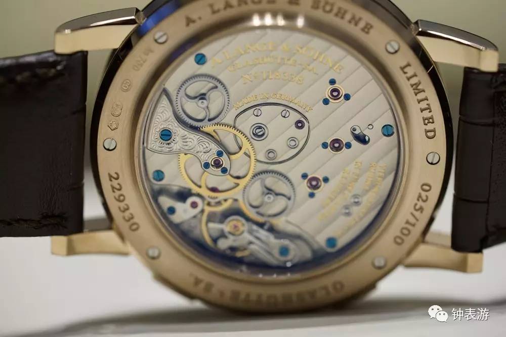 朗格走世界图片,朗格诵读