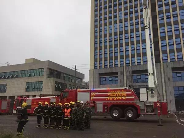 大厦消防火灾应急演练,高楼着火消防怎么扑救