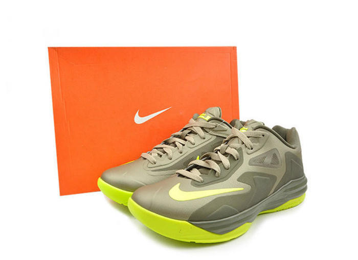 nba球星对詹姆斯球鞋的评价,詹姆斯支线见证5代偏小吗