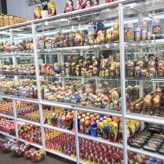 学姐学长的朋友圈，飞过一整个世界