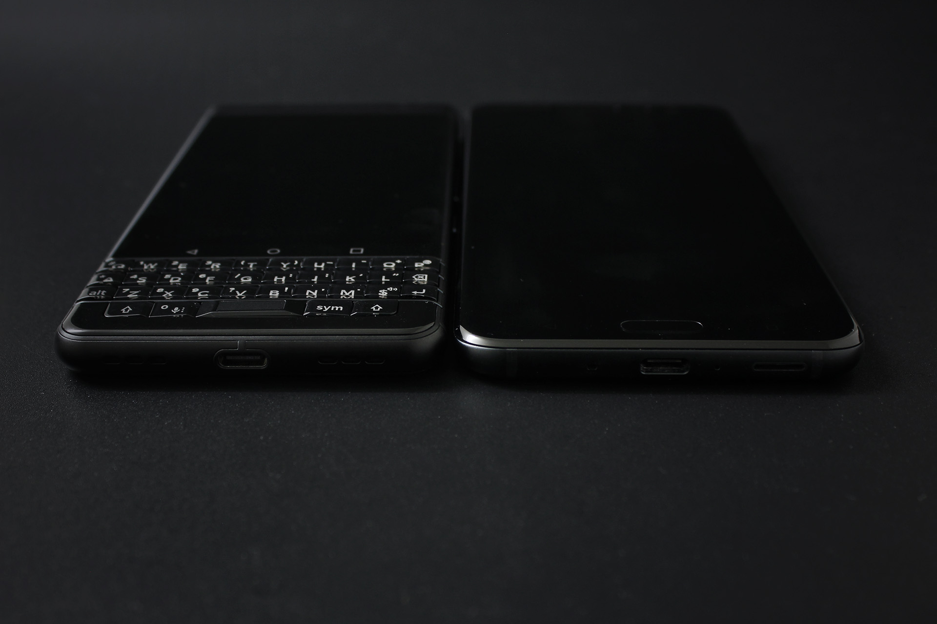 黑莓keyone神操作,黑莓keyone普通版和精英版