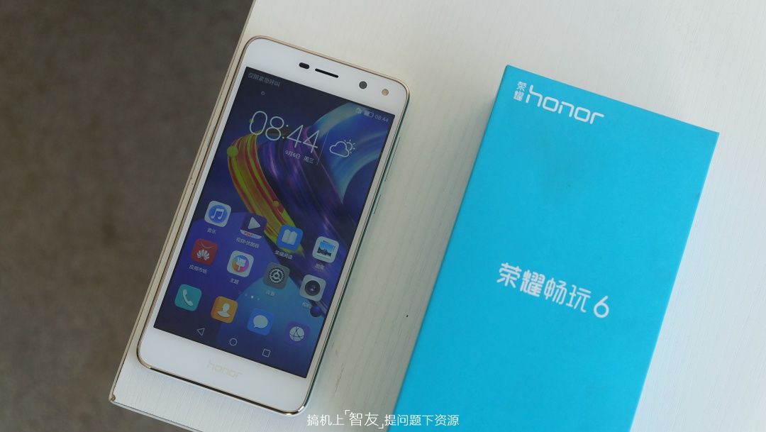 600元续航好不卡顿手机,荣耀畅玩6x体验