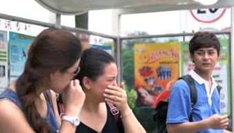 地铁上美女散发“狐臭”差点窒息没法忍怎办？腋臭会遗传要分手吗