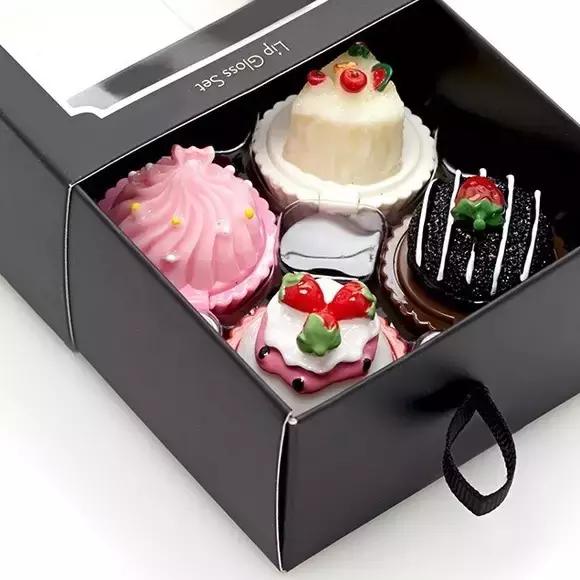 HM、Forever21又作妖,居然还敢抢CHANEL、Dior的饭碗?