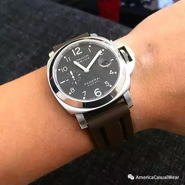 高颜值复古军事风腕表,英伦风轻奢腕表