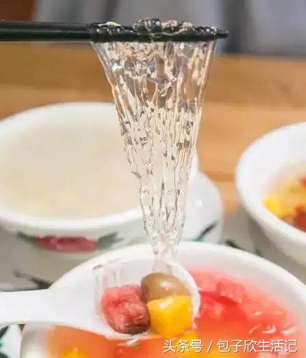 来一碗潮汕人独有的甜汤,给大家展示一碗潮汕人的甜汤