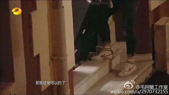 鏉庢櫒璧典附棰栧寲濡嗗搧,鏉庢櫒鍜岃档涓介鍚冮キ