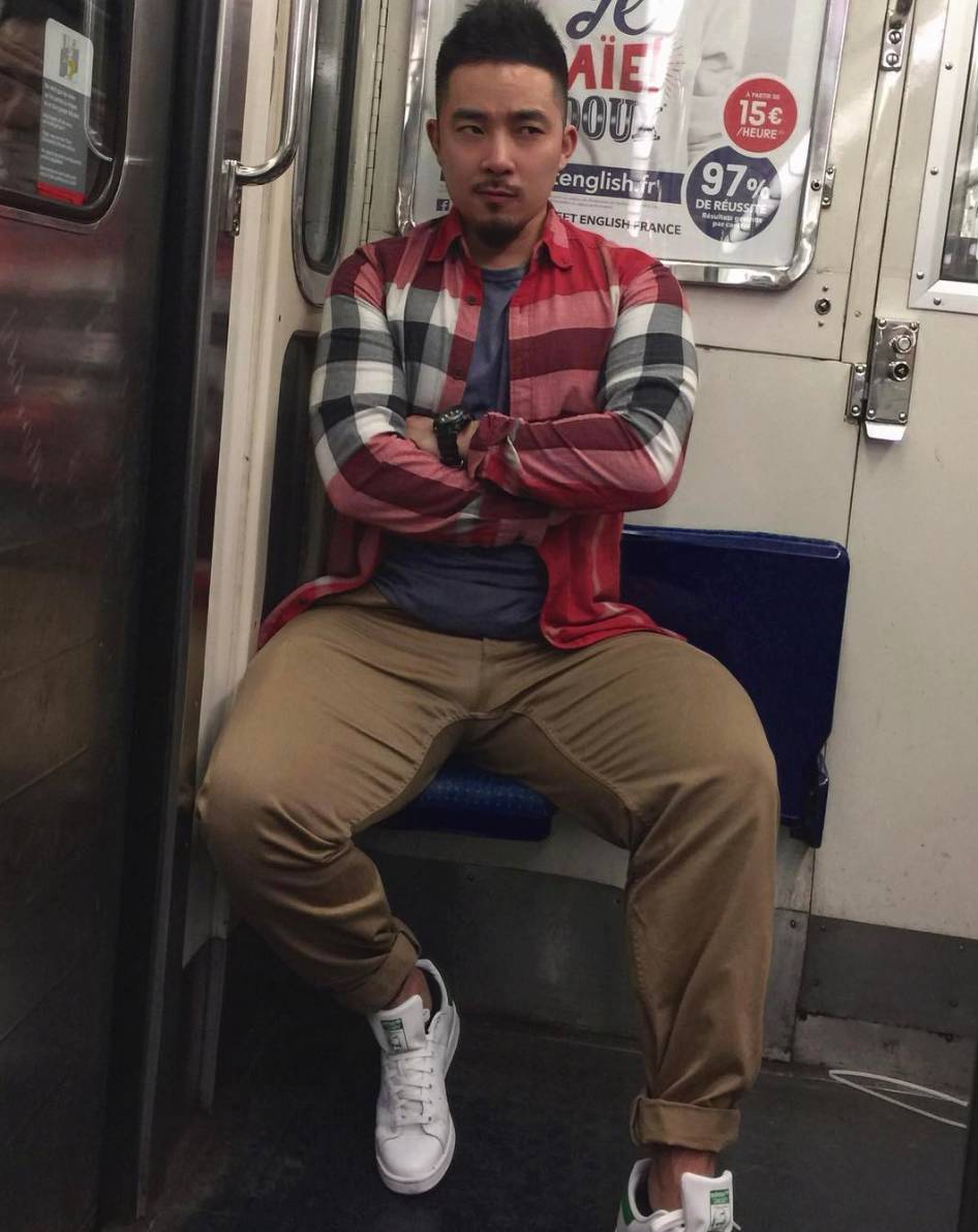 高粱地里的野汉子，不仅仅身材很正