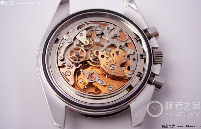 欧米茄超霸带日历,周星驰阿玛尼手表