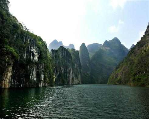 贵州黄果树景区2018年门票收入,安顺中国瀑乡