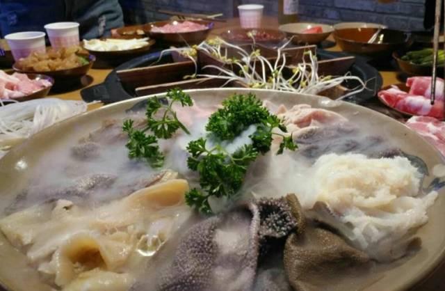 重庆渝中区十大必吃饭店,重庆不能错过的三家火锅店