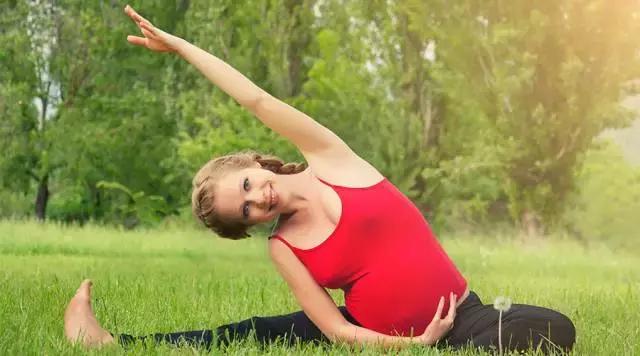 孕期运动的三个注意事项,孕妇在孕期可以做什么运动