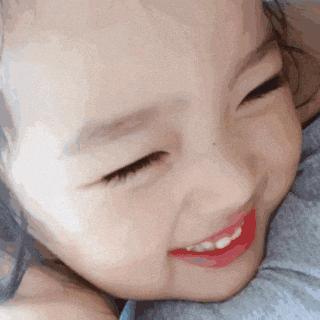 你怎么知道我嘴甜,你都没亲过我怎么回复