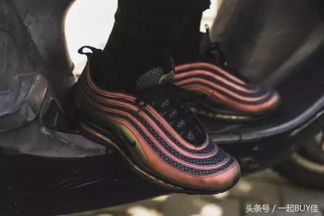 什么时候球鞋价格最便宜,现在球鞋价格降了哪双值得入手