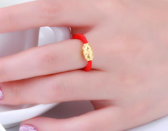 黄金戒指手链一体,比较流行的黄金戒指