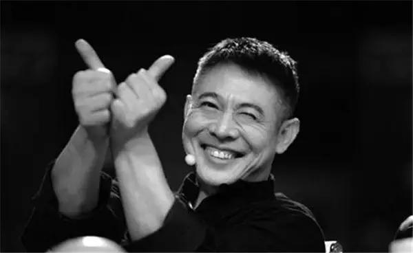 李连杰最猛的一部电影鼠胆龙威,李连杰的鼠胆龙威