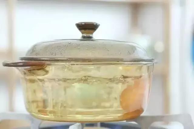 婴儿辅食菠菜米粉糊糊,七个月宝宝辅食米粉加什么补铁