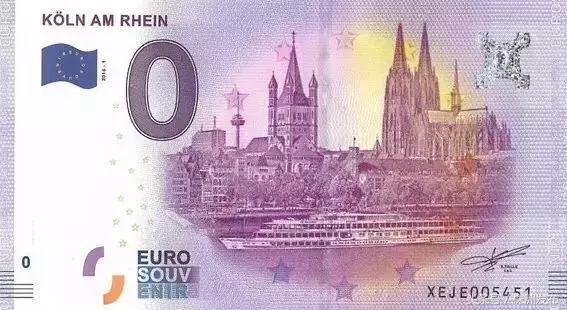 白色的五毛钱硬币是不是假币,1980年五角假币和真币的区别图片