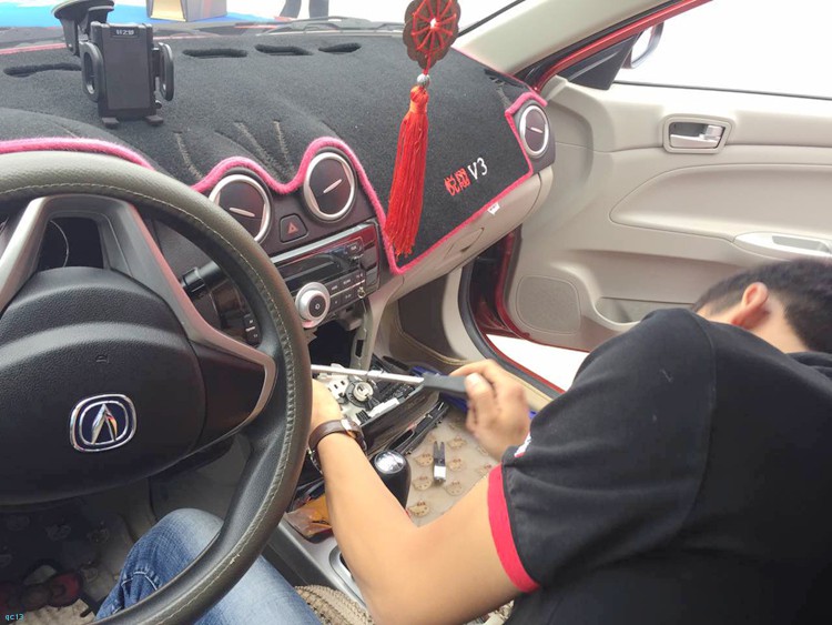 音响这样改更好听:长安悦翔V3音响改装凯笛D2S!昆明雄鹰汽车