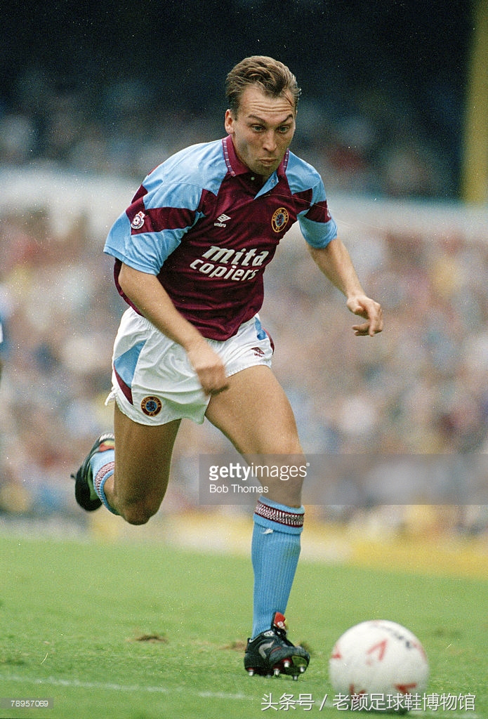 专业的足球鞋有哪几个品牌,曾经的足球鞋知名品牌有哪些