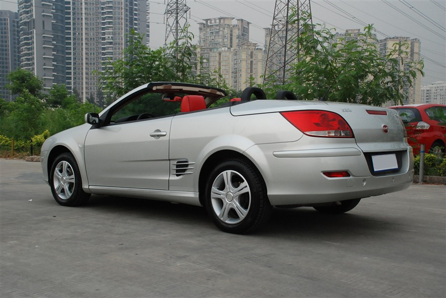 帅气又霸气不超过100万的敞篷车,前脸最像劳斯莱斯的敞篷车