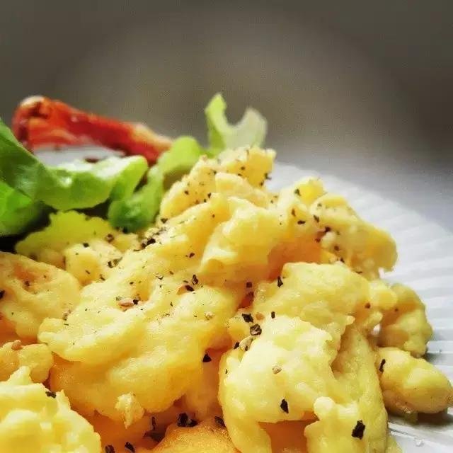 麦当劳的鸡蛋怎么炒嫩的,韭菜鸡蛋怎么炒才嫩滑