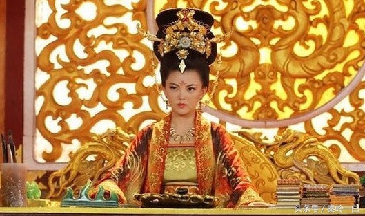 武则天的小故事30字,关于武则天的三分钟小故事
