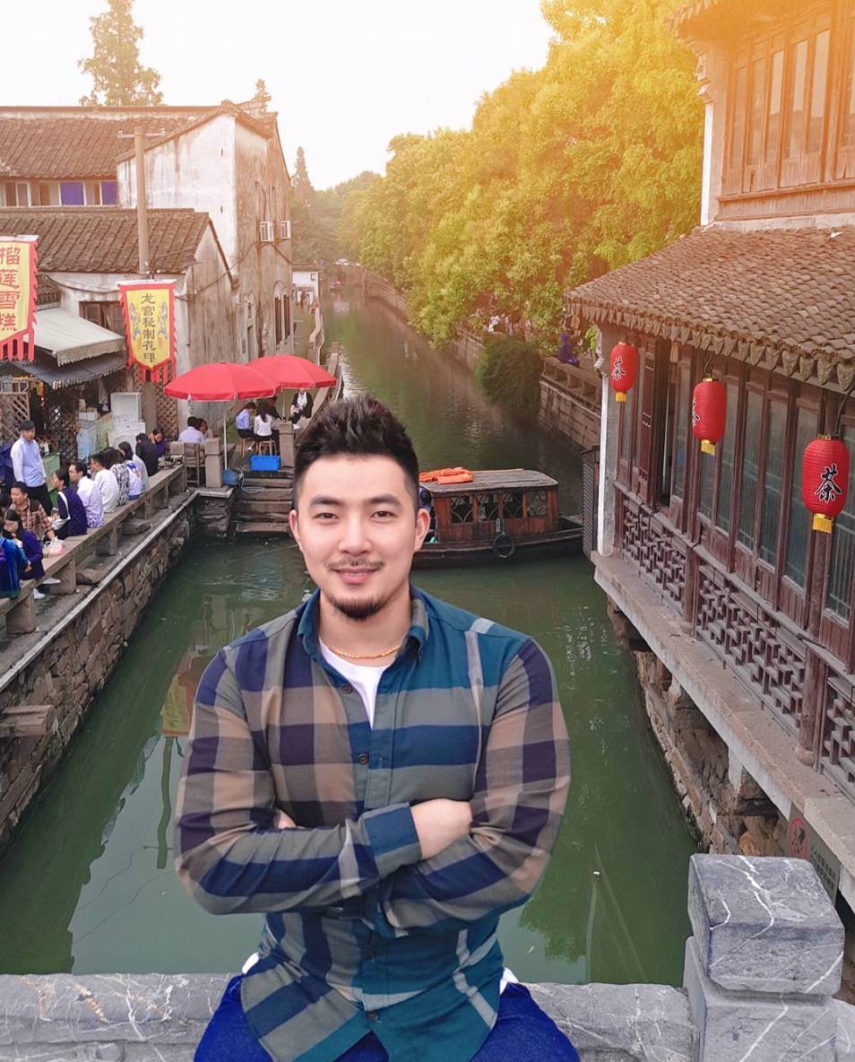 高粱地里的野汉子，不仅仅身材很正