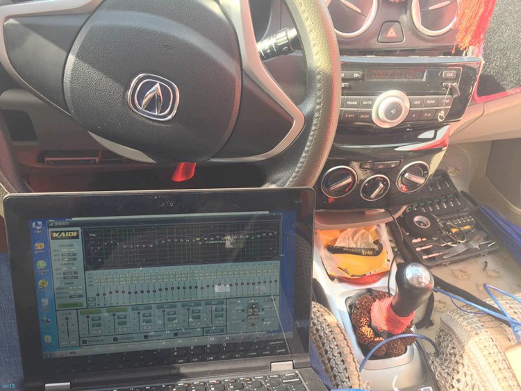 音响这样改更好听:长安悦翔V3音响改装凯笛D2S!昆明雄鹰汽车