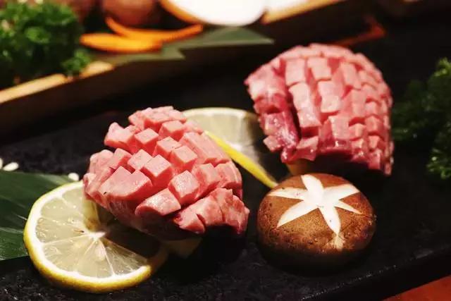 伊势丹一楼店铺,仁恒伊势丹寿喜烧自助