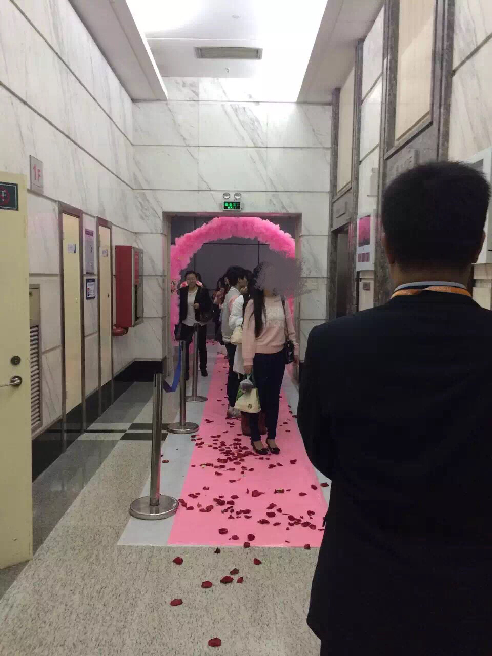 微信腾讯客服的日常工作,腾讯微信客服24小时工作吗