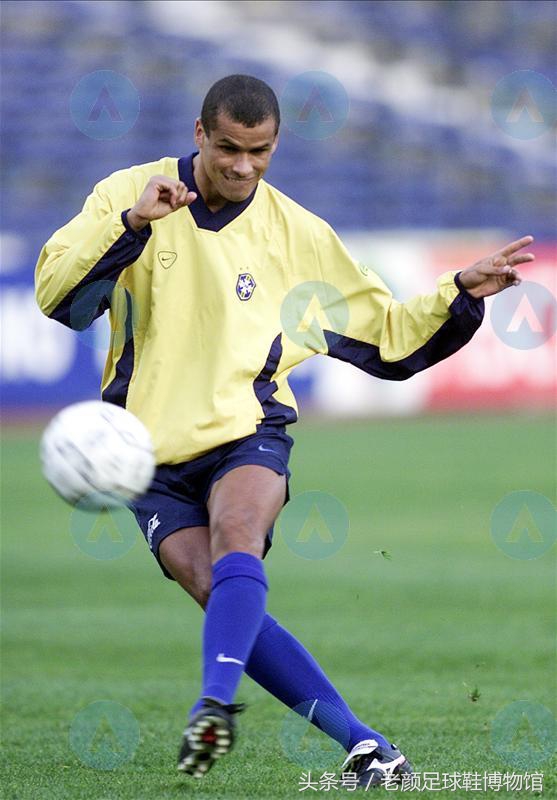 专业的足球鞋有哪几个品牌,曾经的足球鞋知名品牌有哪些