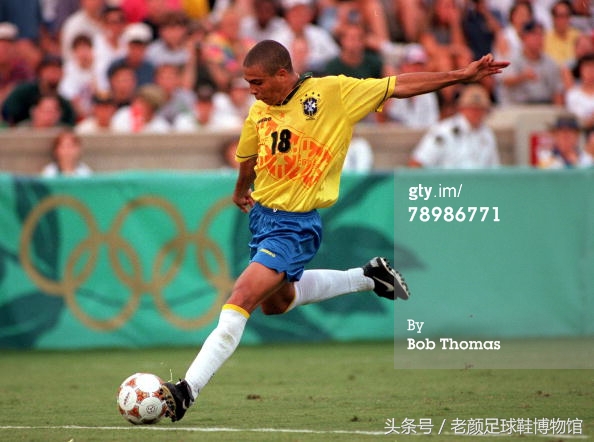 专业的足球鞋有哪几个品牌,曾经的足球鞋知名品牌有哪些