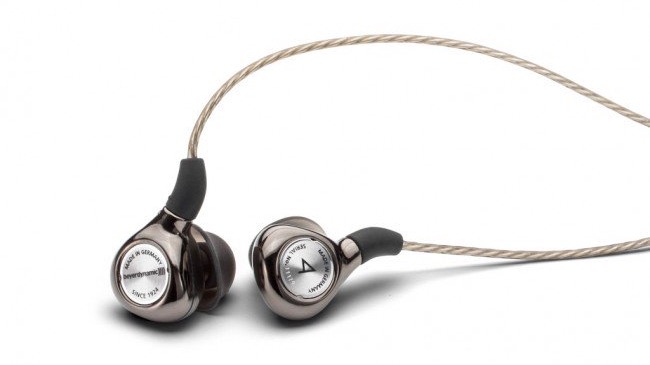 “独立秋风，不与百花争艳”，我说的不是甄嬛传，而是铁菊花二代