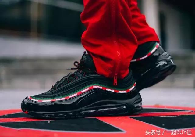 什么时候球鞋价格最便宜,现在球鞋价格降了哪双值得入手