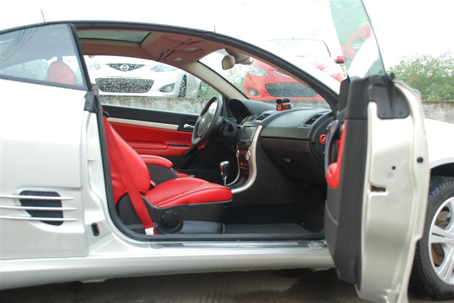 帅气又霸气不超过100万的敞篷车,前脸最像劳斯莱斯的敞篷车