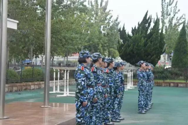 鍐涜惀宀佹湀閲庤惀璁粌瑙嗛,閮ㄩ槦杩峰僵鐢熸椿瑙嗛