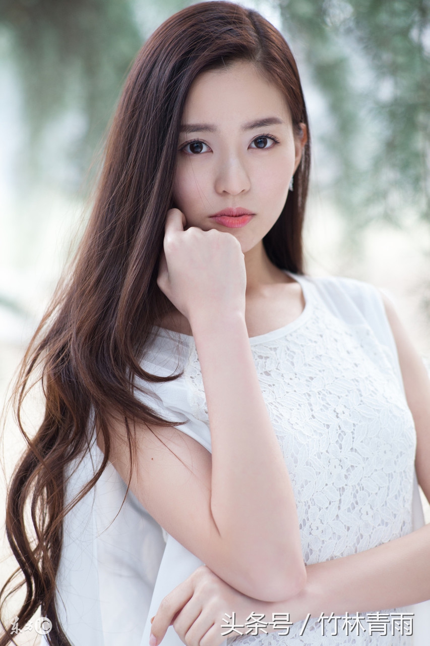 一直放不下无法释怀,男人放不下一个初恋的六种表现