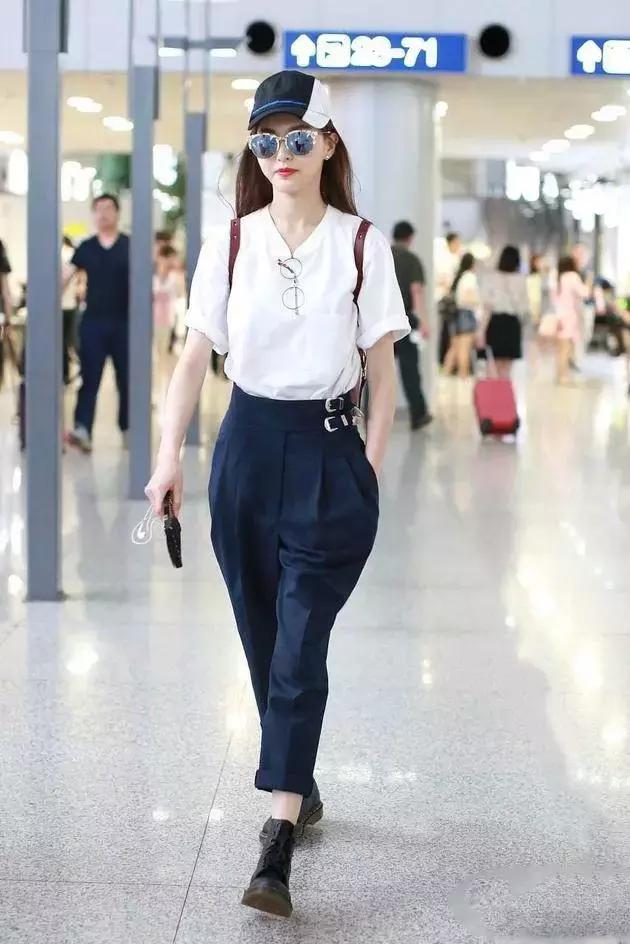 杨幂为什么穿衣服变成爆款,杨幂又带火了一种新穿搭