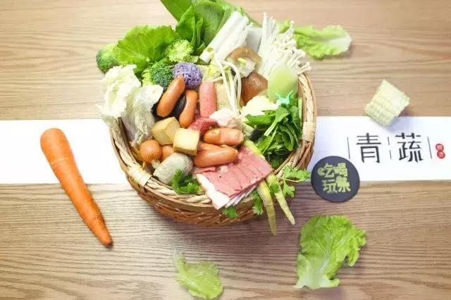 许昌镜湖花园南门自选麻辣烫,许昌四川小馆麻辣烫