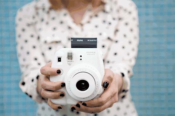 拍立得富士宝丽来怎么选,富士拍立得和宝丽来哪个好