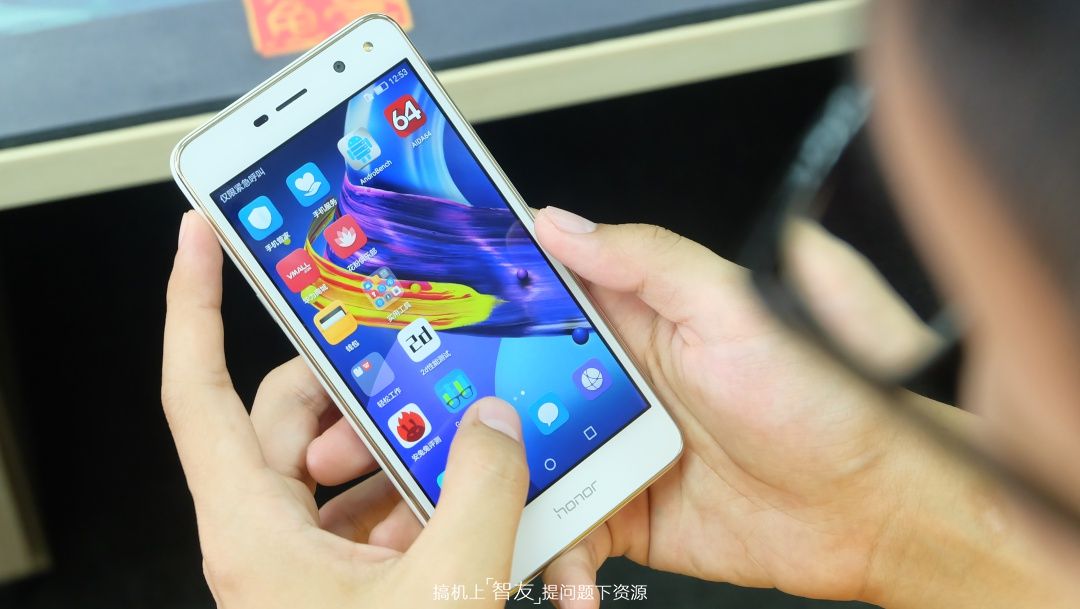 600元续航好不卡顿手机,荣耀畅玩6x体验