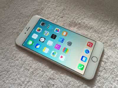 iphone6plus屏幕侧面开裂怎么办,iphone屏幕轻微破裂有修复方法吗