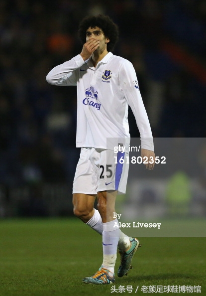 专业的足球鞋有哪几个品牌,曾经的足球鞋知名品牌有哪些