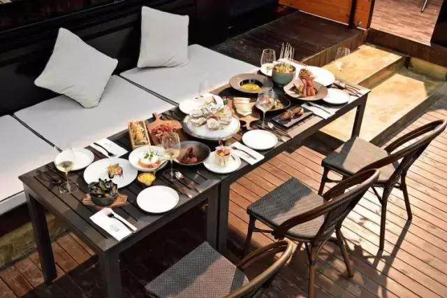 圆形餐桌好还是长方形餐桌好,圆形餐桌选什么样的好