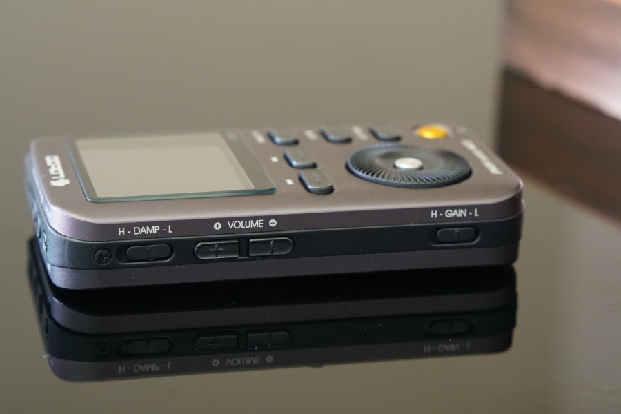 “独立秋风，不与百花争艳”，我说的不是甄嬛传，而是铁菊花二代