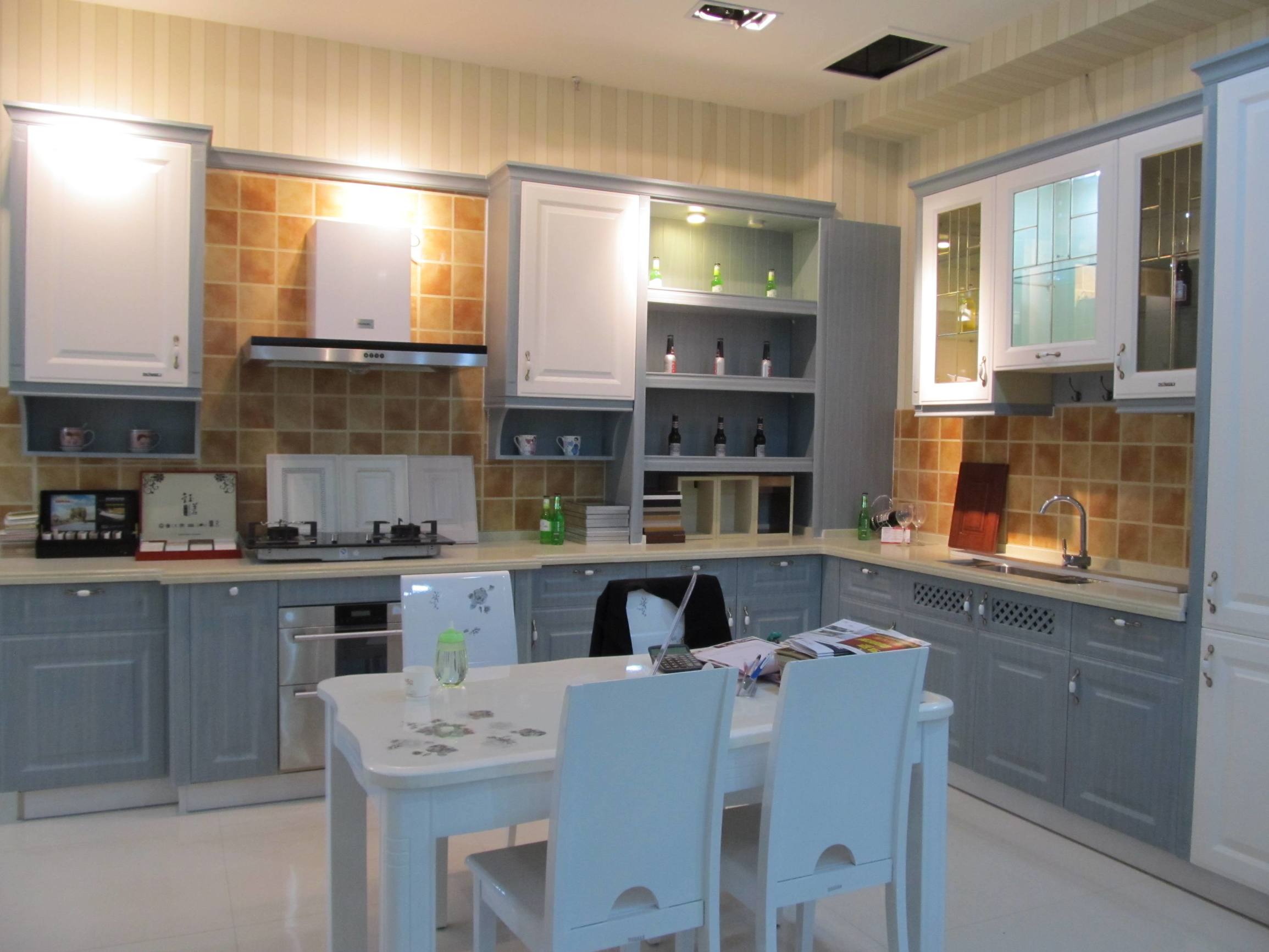 洛阳橱柜现代简约,洛阳做整体橱柜