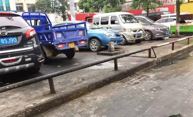 不文明行为曝光创建文明城,岳阳云溪失信曝光台